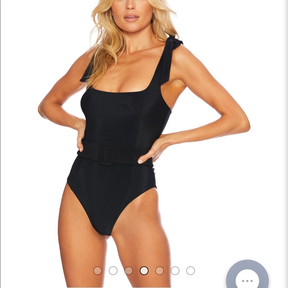 NWT Beach Riot Sydney One Piece Swimsuit in Black - Size Large